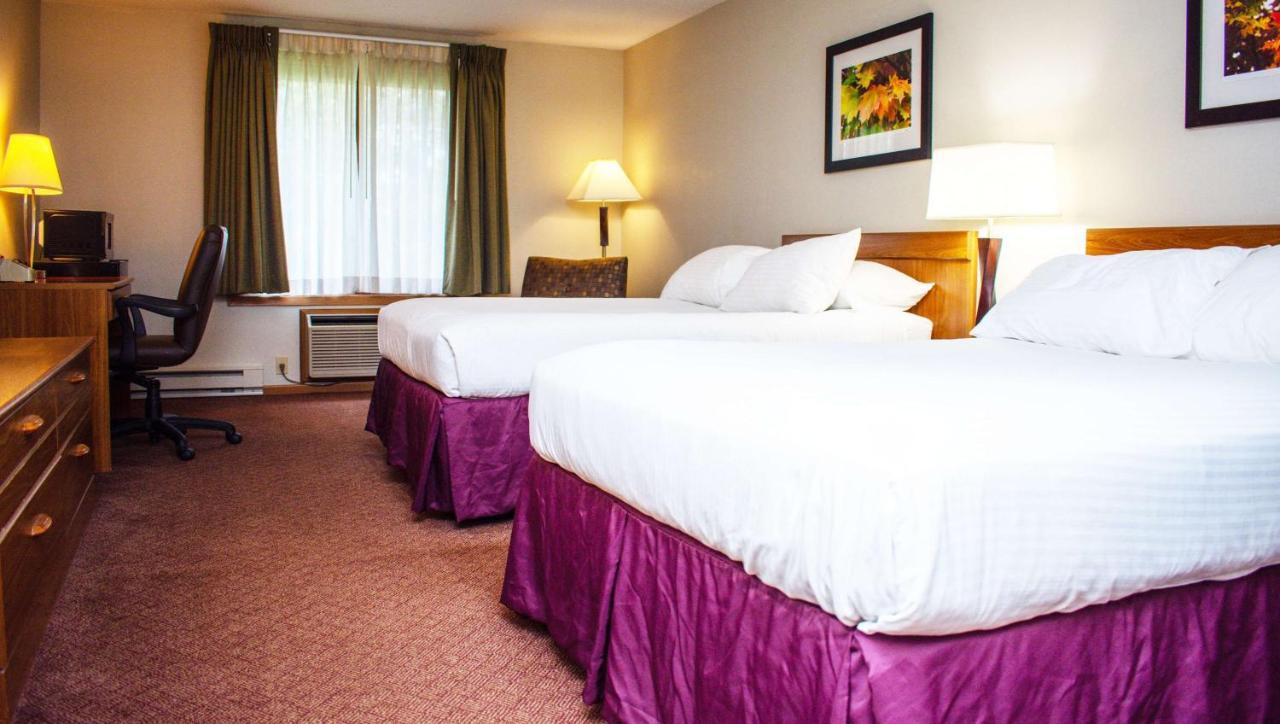 Magnuson Hotel Country Inn Ishpeming Екстериор снимка