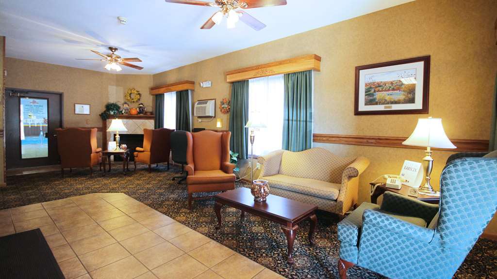 Magnuson Hotel Country Inn Ishpeming Интериор снимка